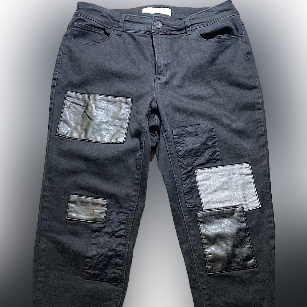 EST. 1946 Denim Black Patch Jeans